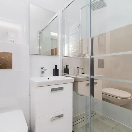Glow - Retro Dolne Apartment *